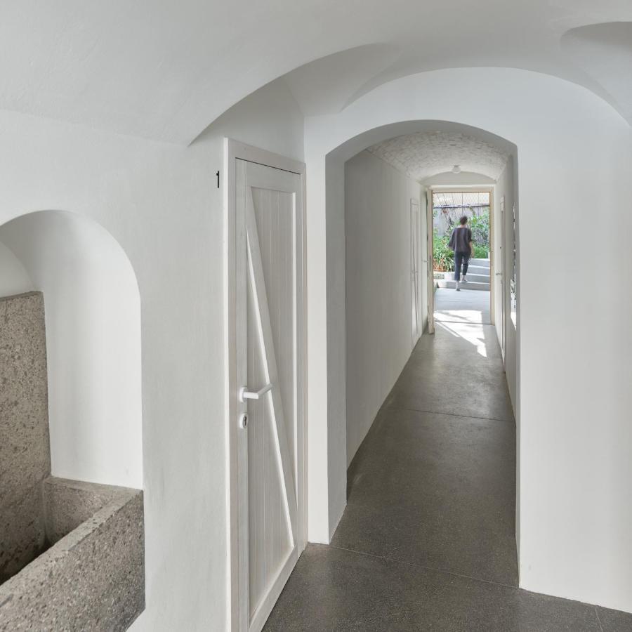 Entzueckende Kleine Wohnung Линц Экстерьер фото